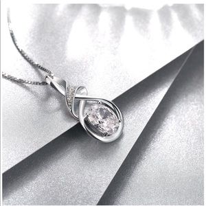 New 925 sterling silver 3A Cubic Zirconia necklace